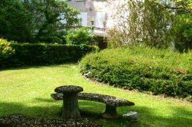 Appartement 6 pièces 1660 €