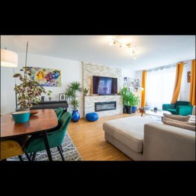 Appartement 4 pièces 1000 €