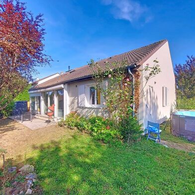 Maison 6 pièces 399999 €