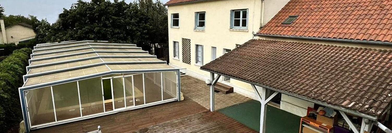 Maison 14 Pièces 315 m² à vendre à Sorges et Ligueux en Périgord (24420)