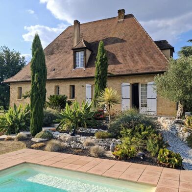 Maison 4 pièces 435000 €