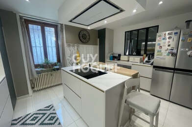 Maison 8 pièces 275000 €