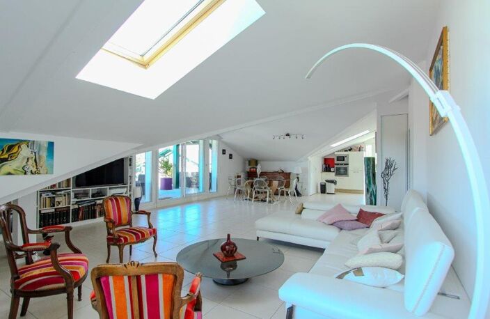 Vente appartement 3 pièces 120 m² Saint-Pierre-d'Irube (64990) — photo 4