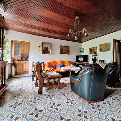 Maison 7 pièces 230000 €