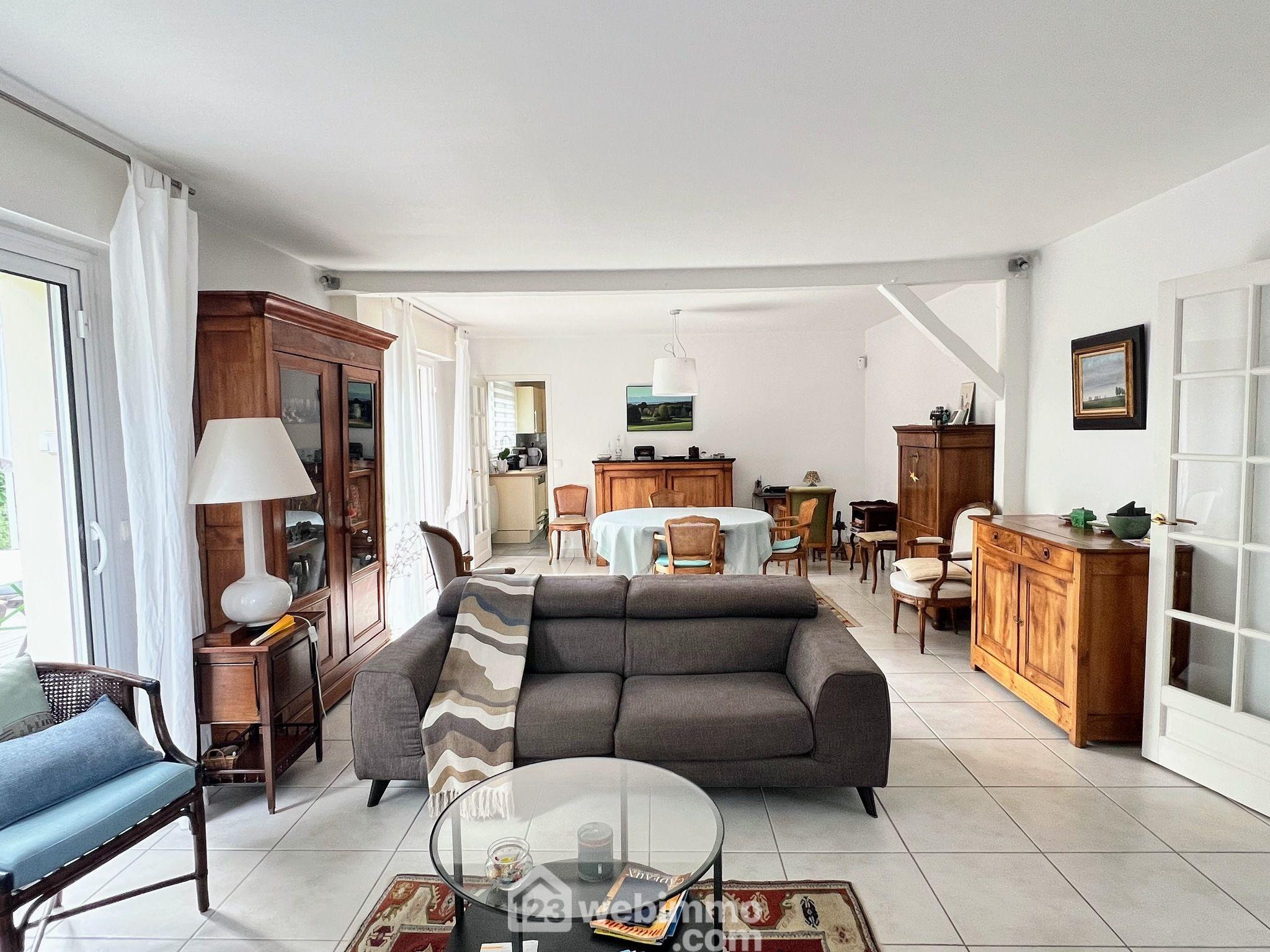 Photo Maison - 152m² - Avrillé image 3/4