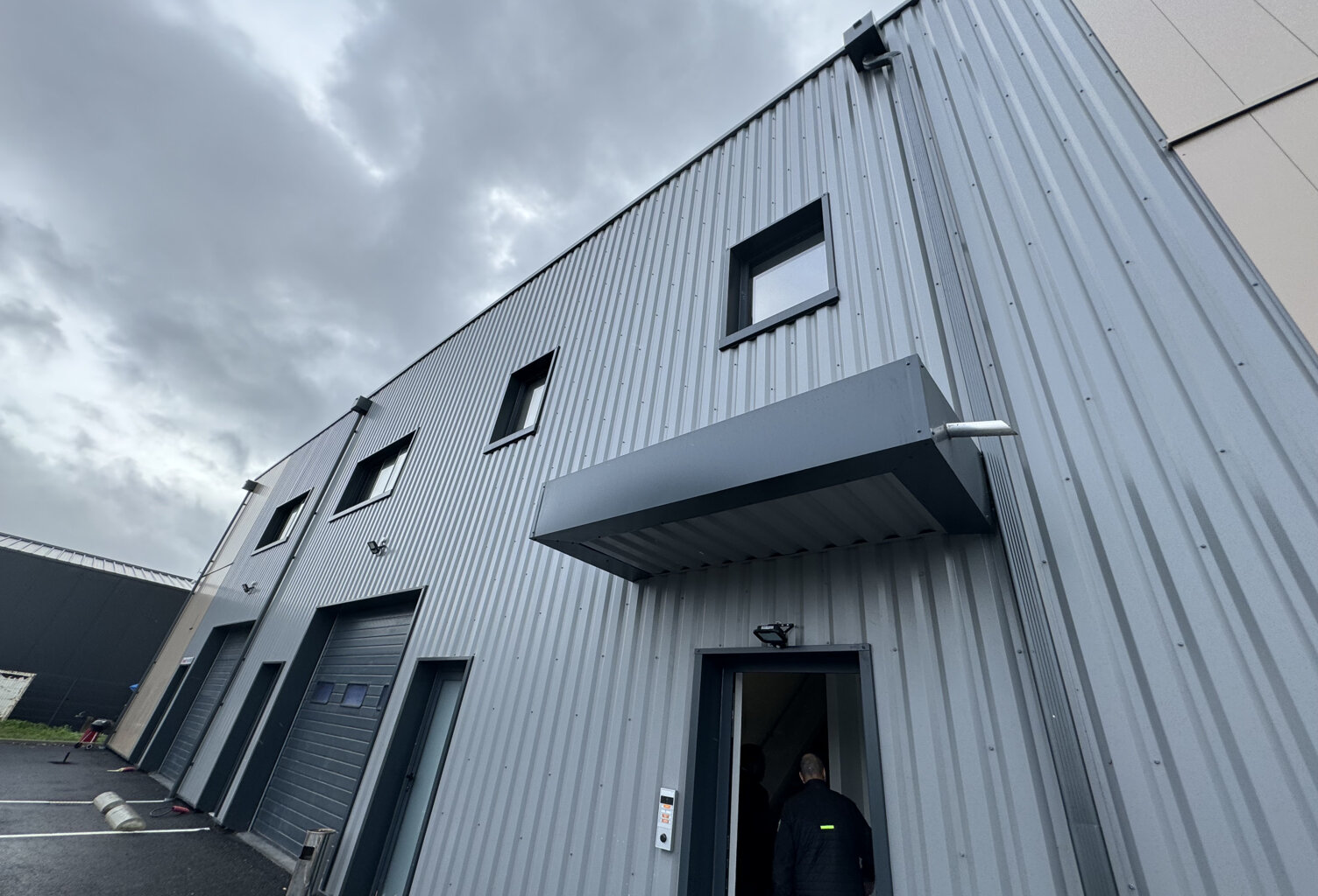 LUDON MEDOC / LOCAL COMMERCIAL de 50 m2 environ. — photo 1
