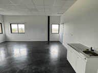 LUDON MEDOC / LOCAL COMMERCIAL de 50 m2 environ. — photo 3