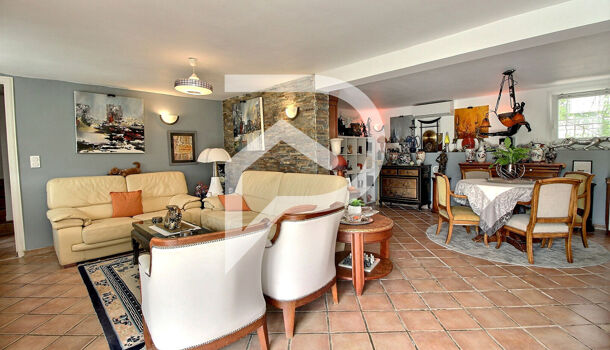 Villa / Maison 6 pièces  à vendre Bormes-les-Mimosas 83230