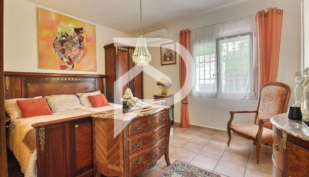 Villa / Maison 6 pièces  à vendre Bormes-les-Mimosas 83230