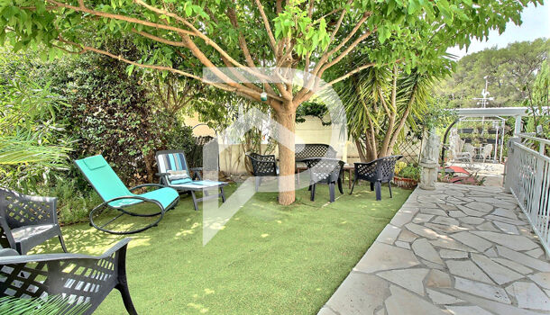 Villa / Maison 6 pièces  à vendre Bormes-les-Mimosas 83230