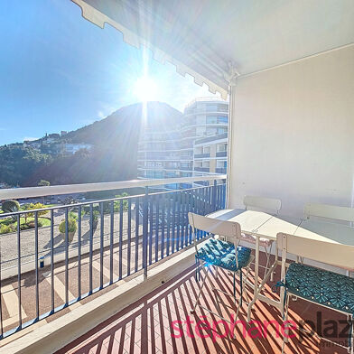 Appartement 1 pièces 210000 €