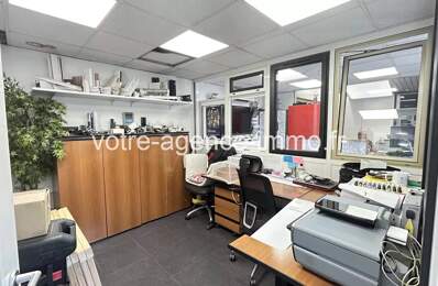Local commercial Bureaux — photo du bien