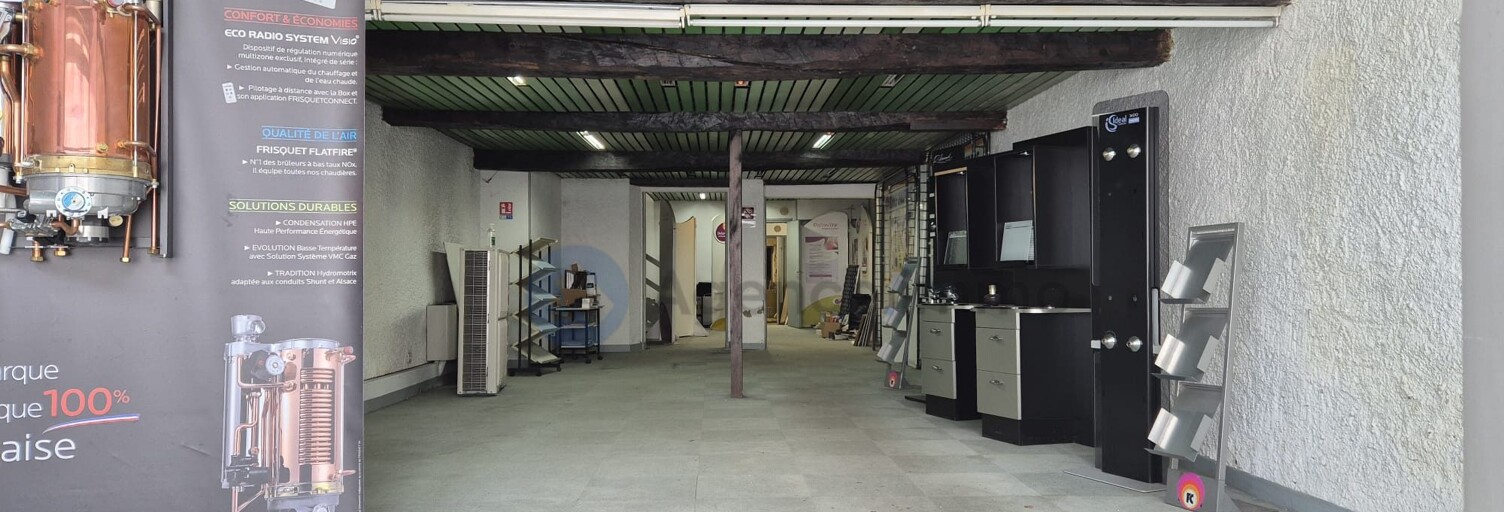 Immeuble  244 m² à vendre à Oloron-Sainte-Marie (64400)