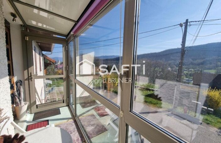 Maison en pierre avec terrain et un garage — photo 2