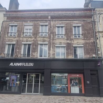 Appartement 7 pièces 355000 €