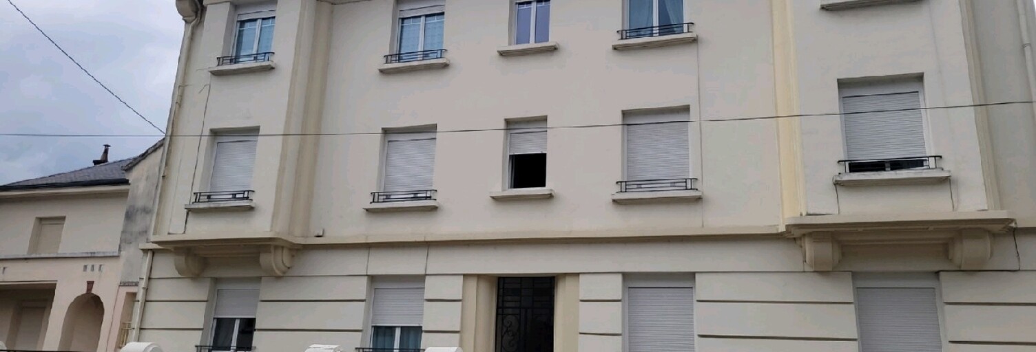 Immeuble  452 m² à vendre à Bort-les-Orgues (19110)