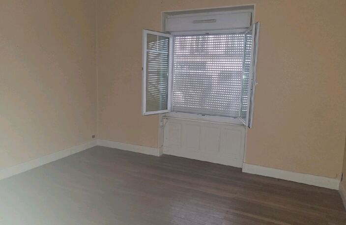 Vente immeuble  452 m² Bort-les-Orgues (19110) — photo 5