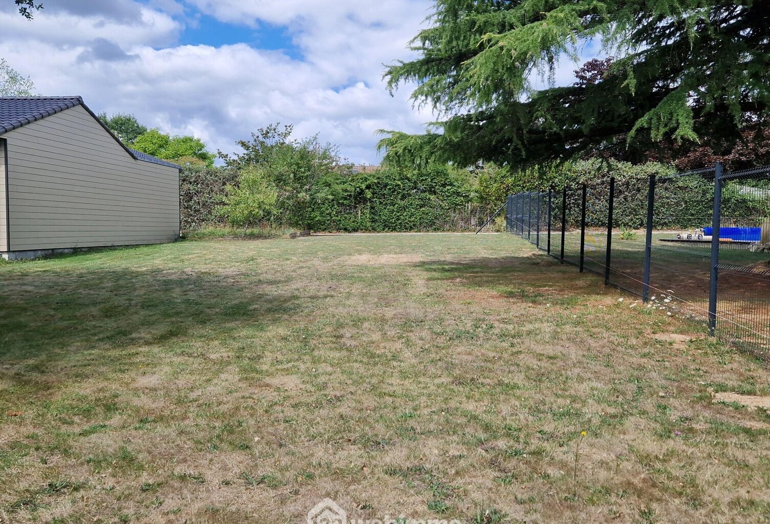 Terrain à bâtir - 674m² - Aubigny-Les Clouzeaux — photo 1