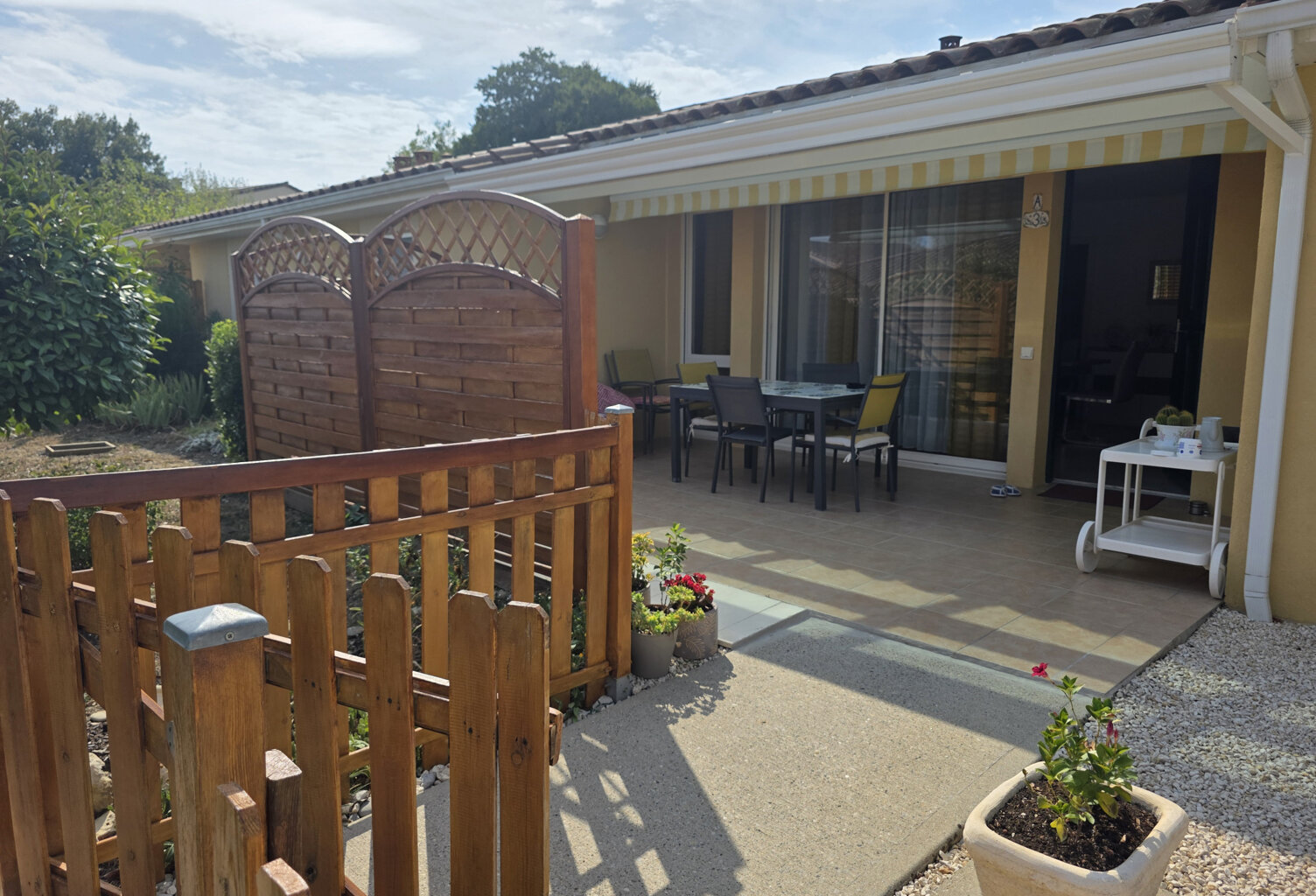 07 - RUOMS - LES SENORIALES T3 . 90m2 + 1 parking + 1 garage — photo 1