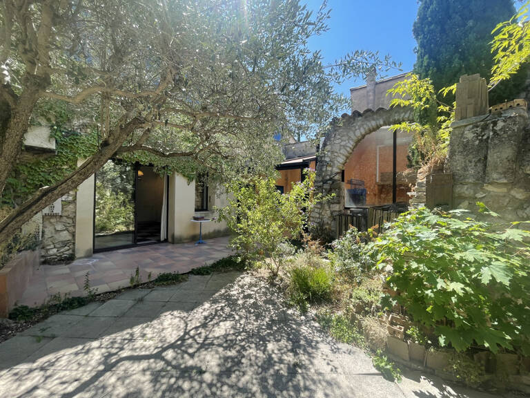 Dpt Drôme (26) - À vendre à La Garde-Adhémar - Maison de vil — photo 1