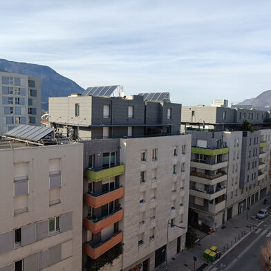 Appartement 2 pièces 99900 €