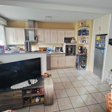 Appartement 4 pièces 249000 €