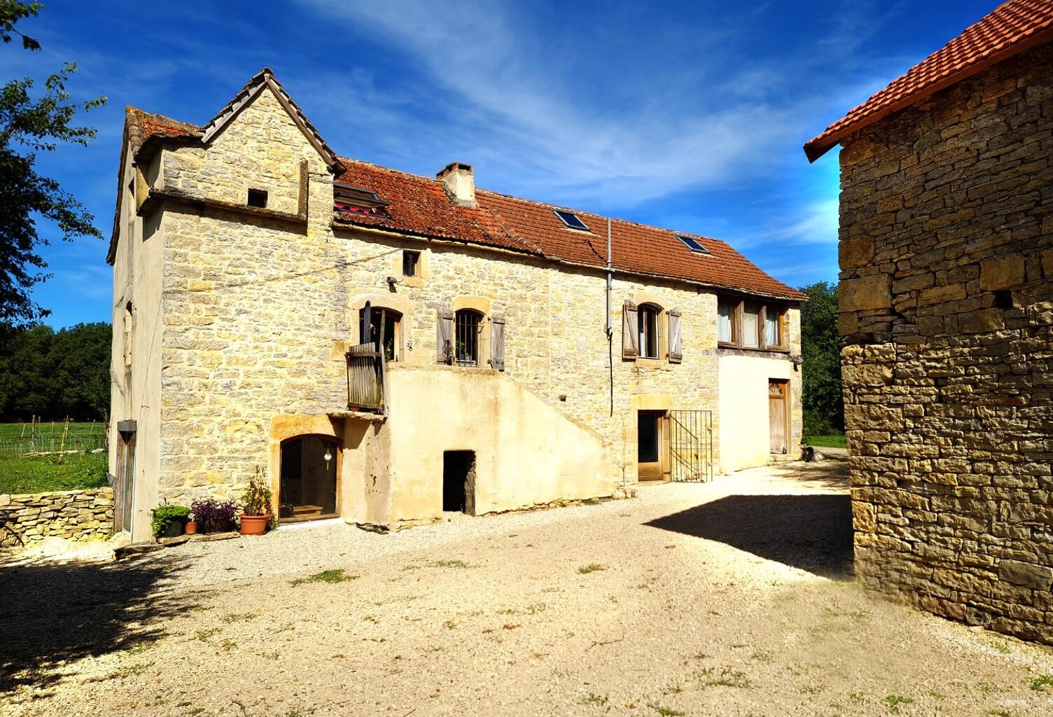 Maison — photo 1