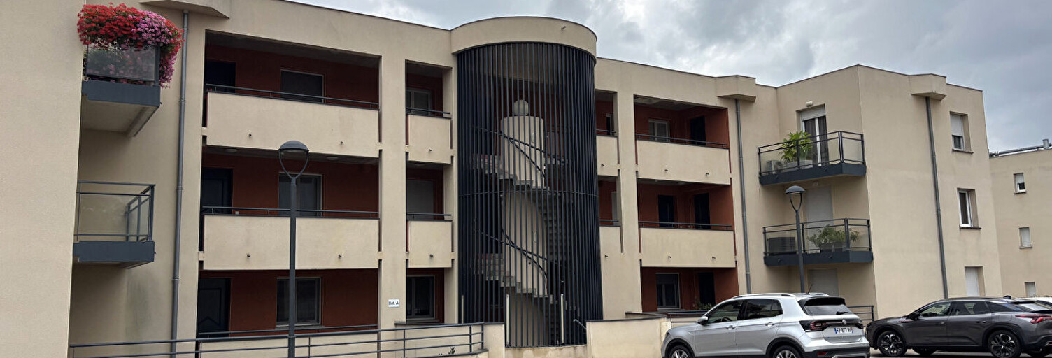 Appartement 4 Pièces 100 m² à vendre à Villefranche-de-Rouergue (12200)