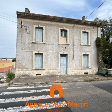 Immeuble  128000 €