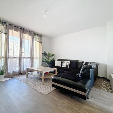 Appartement 4 pièces 103000 €