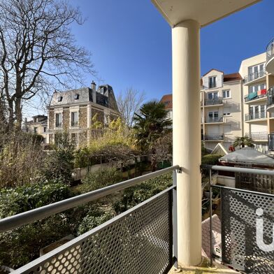 Appartement 4 pièces 245000 €