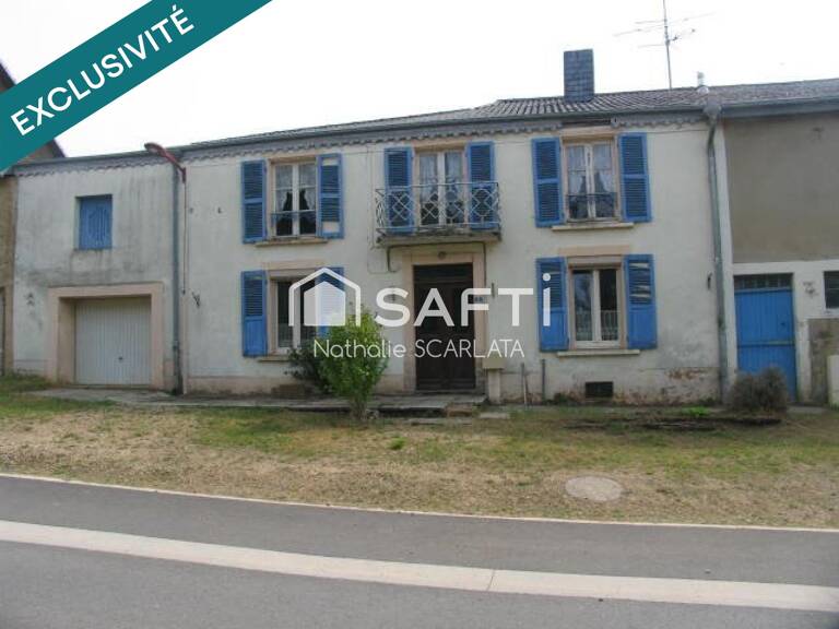 Corps de ferme à rénover avec dépendances — photo 1