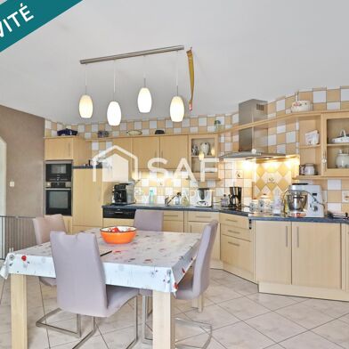 Maison 7 pièces 315000 €