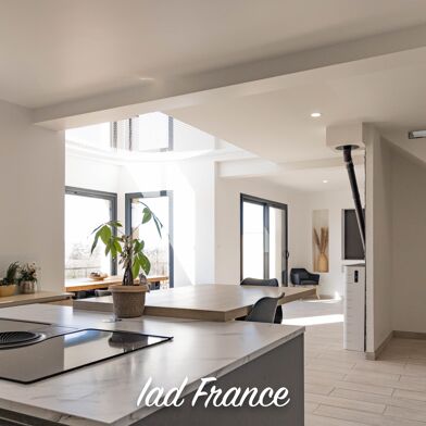 Maison 6 pièces 440000 €