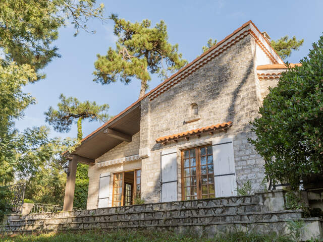 Maison/villa familiale - VUE OCÉAN - charme & volumes généreux - VAUX/MER - au prix de 1.250.000 € HAI — photo du bien