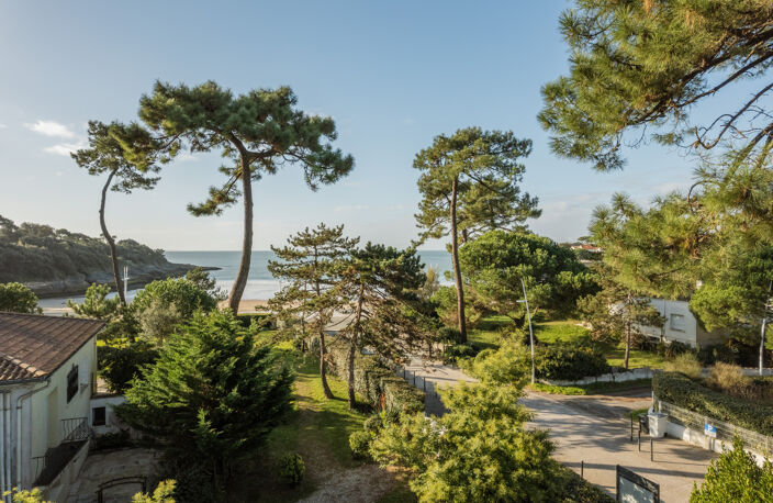 Maison/villa familiale - VUE OCÉAN - charme & volumes généreux - VAUX/MER - au prix de 1.250.000 € HAI — photo 2