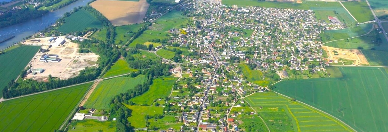 Terrain  570 m² à vendre à Pîtres (27590)