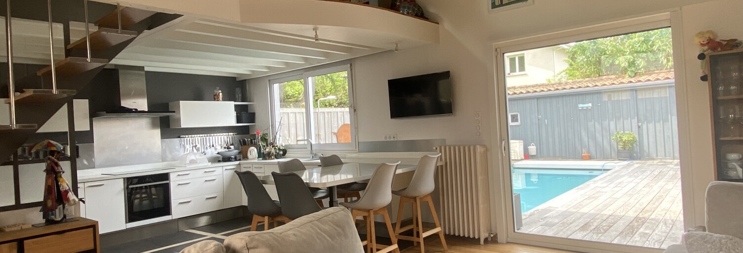 Maison 7 Pièces 210 m² à vendre à Pessac (33600)