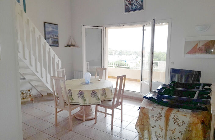 Magnifique T 2 Mezzanine de 67 m2 loi carrez , garage, parking privé, et cave — photo 4