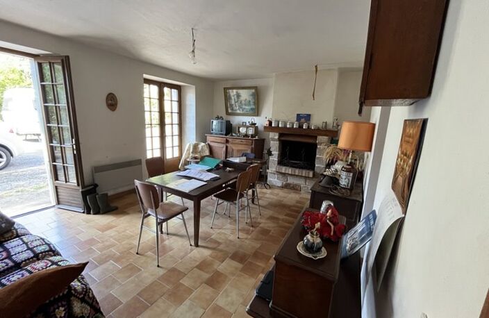 Maison en pierre de 6 pièces principales — photo 3