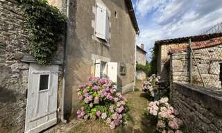 Maison 3 Pièces 65 m² à vendre à Benest (16350)