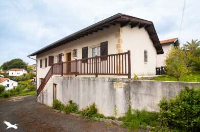 Maison 4 pièces 684816 €