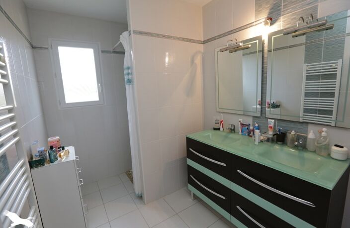 Contemporaine de 4 pièces principales — photo 5