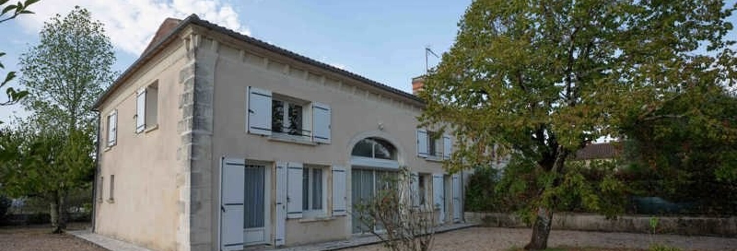 Maison 5 Pièces 236 m² à vendre à Parcoul-Chenaud (24410)