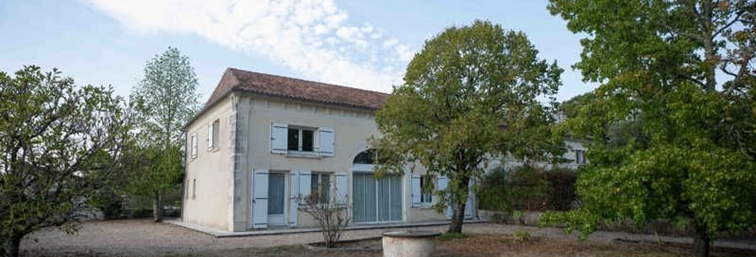 Maison 5 Pièces 236 m² à vendre à Saint-Aigulin (17360)