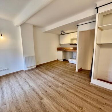 Appartement 2 pièces 590 €