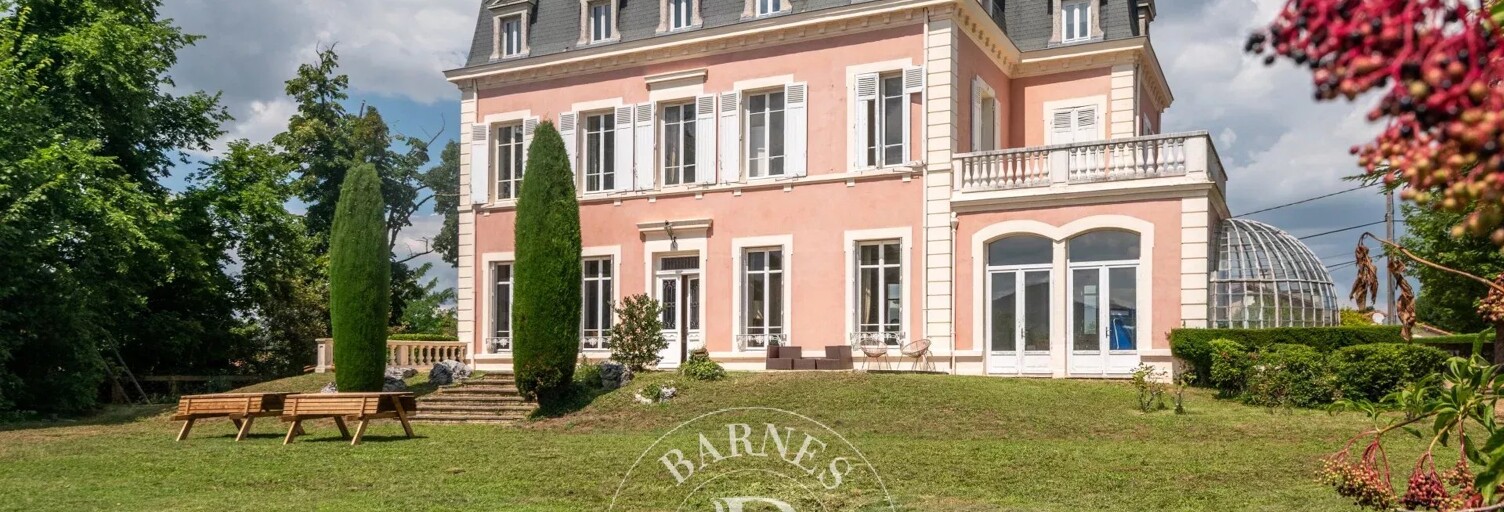 Maison 17 Pièces 518 m² à vendre à Lentilly (69210)