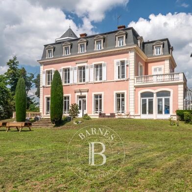 Maison 17 pièces 1250000 €