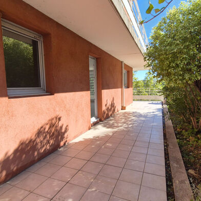 Appartement 3 pièces 302000 €