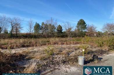 Terrain  173000 €